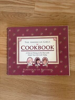 Pleasant Company- American Girls Cookbook- Like New, Never Used